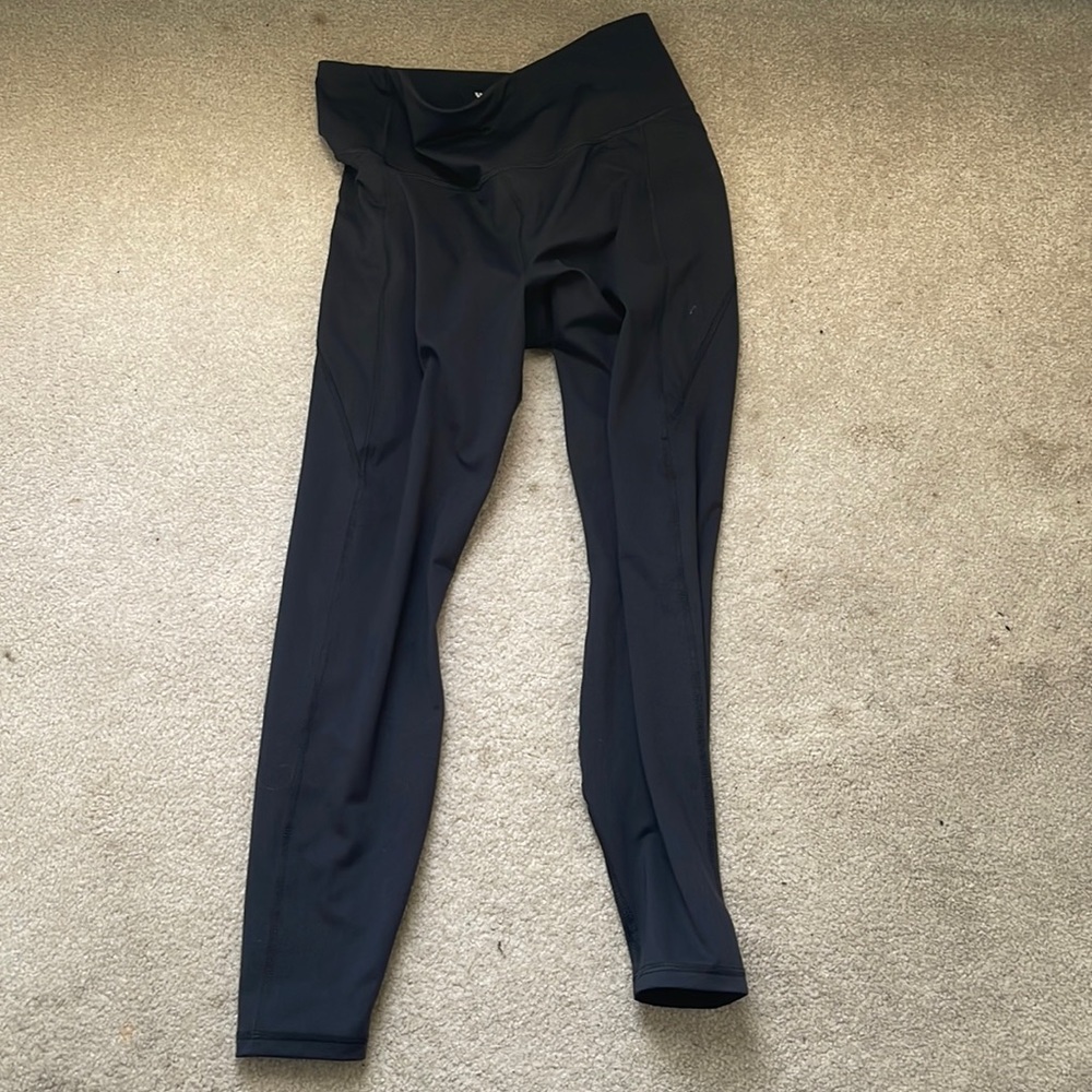 Black all in motion leggings